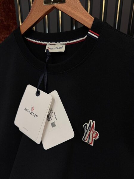 Apparel — TGsuObjJ9LGj view 3