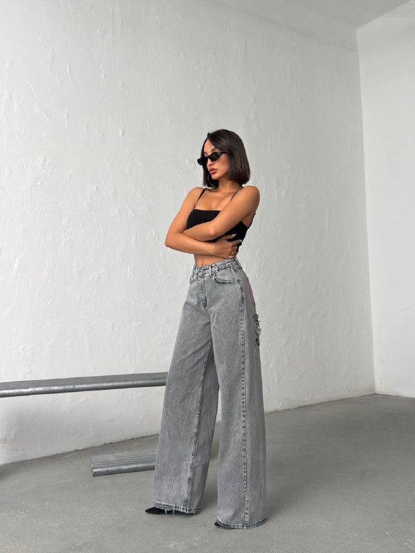 Apparel — TGsxXTADJJ3G view