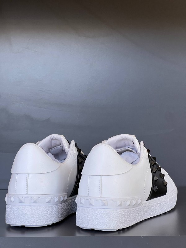 Men's Sneakers — TGsy-3futZzZ view