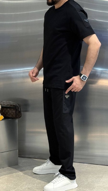 Apparel — TGt0baMdnt8s view