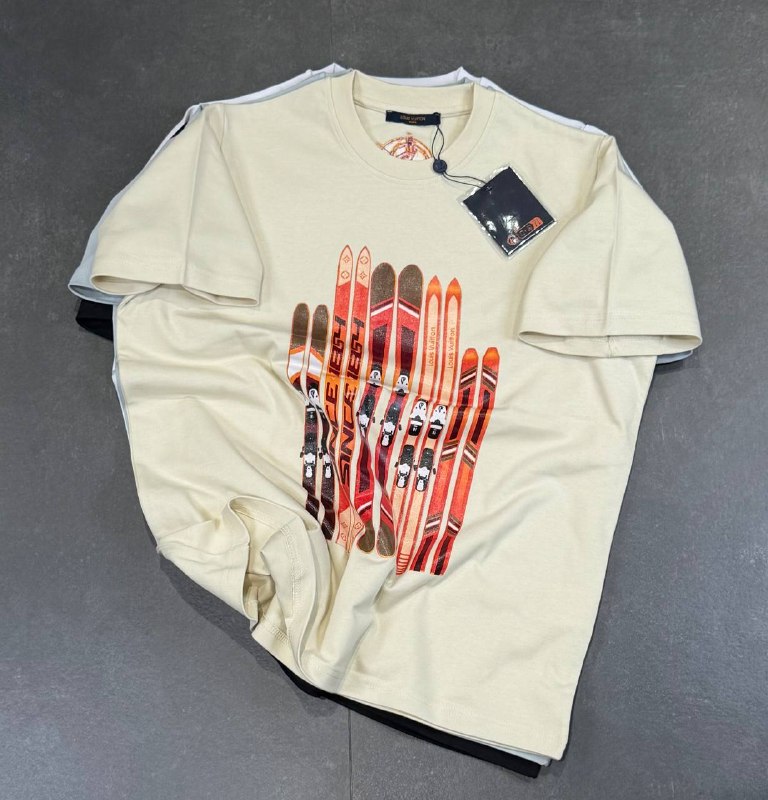 Apparel — TGt2ptfWKSWA view