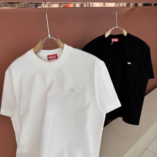 Apparel — TGt3yQXQB6vs view 6