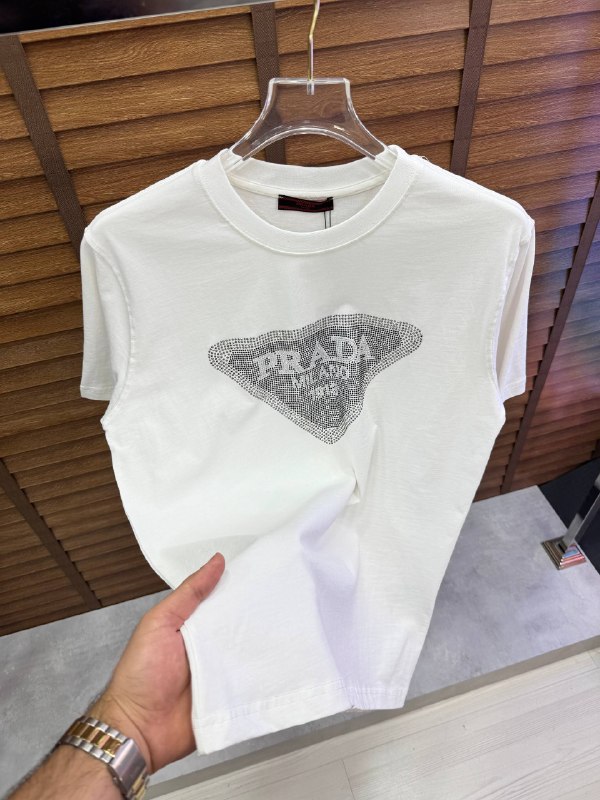 Apparel — TGt4et9dIMhn