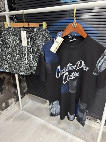 Apparel — TGtDi2Mrmx6y view 3