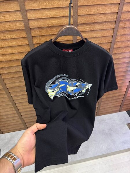 Apparel — TGtEFdo0K5n0 view 3