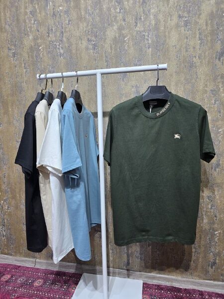 Apparel — TGtHjIw1jZcM view 3