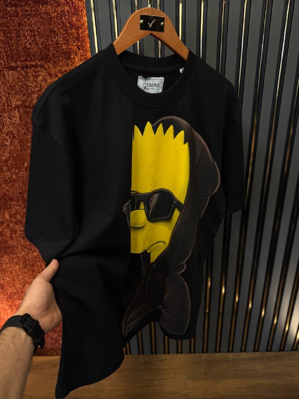 Apparel — TGtIQLkZQdVG view
