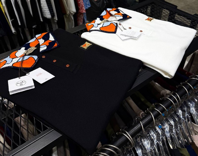 Apparel — TGtNZ4_1Ng-P view