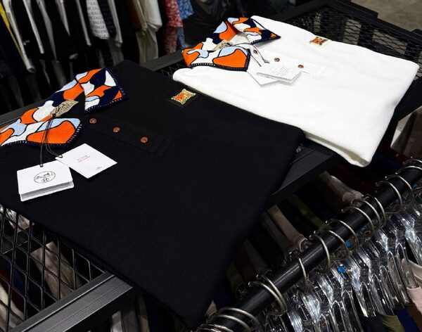 Apparel — TGtNZ4_1Ng-P view 2