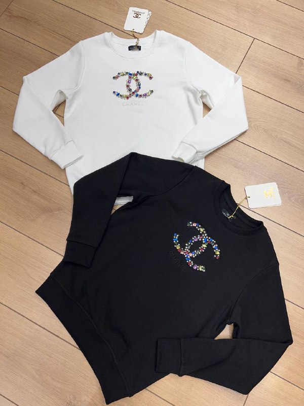 Apparel — TGtSn4GCfHSY view