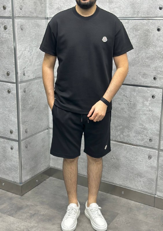 Apparel — TGt_6r_LkWnJ view