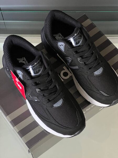 Men's Sneakers — TGt_cjcxQwoA view 6