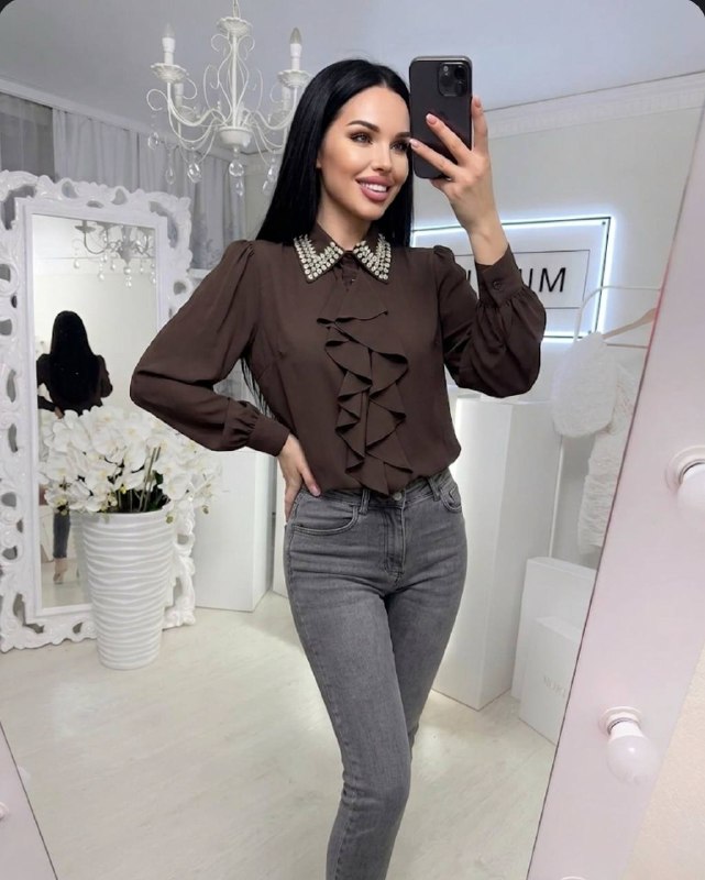 Apparel — TGtbW5hNKE4E view