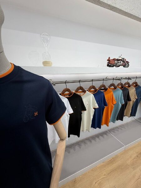 Apparel — TGtc305FjPVS