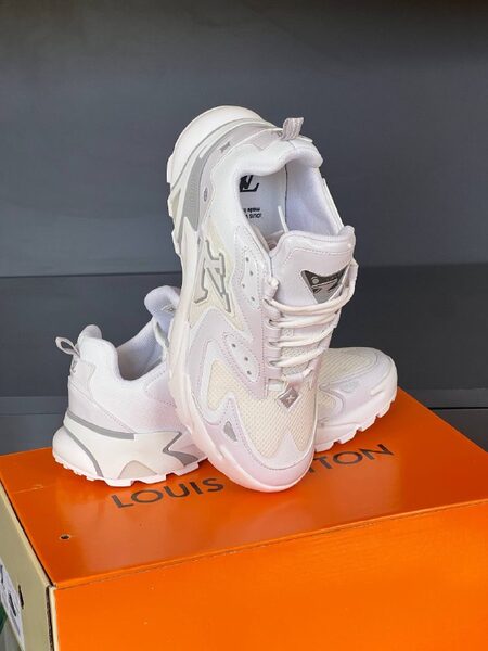 Men's Sneakers — TGtir3Fr78Tc view 3
