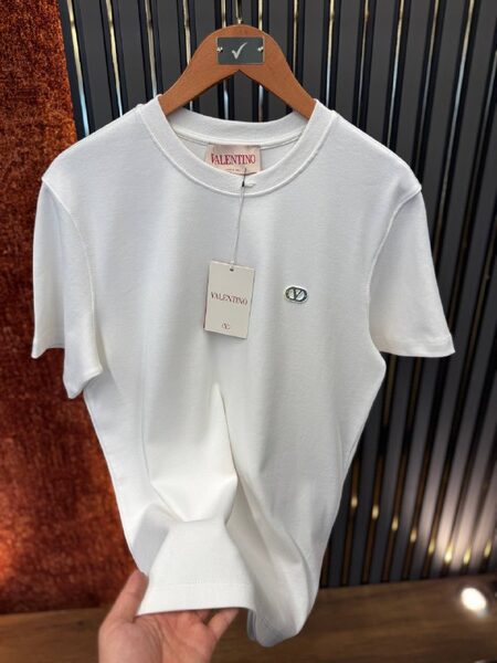Apparel — TGtrgTl6tOFj view 5