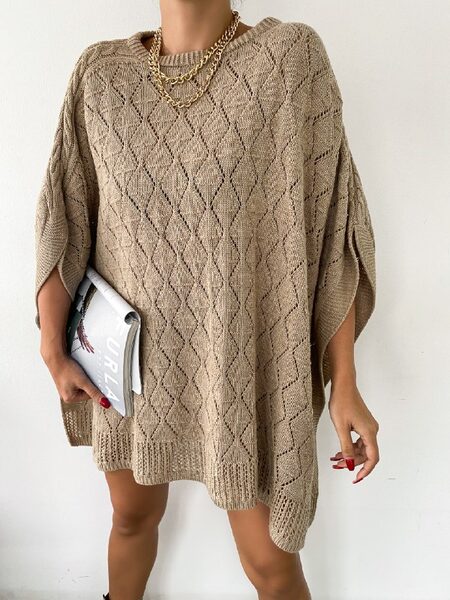 Apparel — TGtsi_ujV6oA view 4