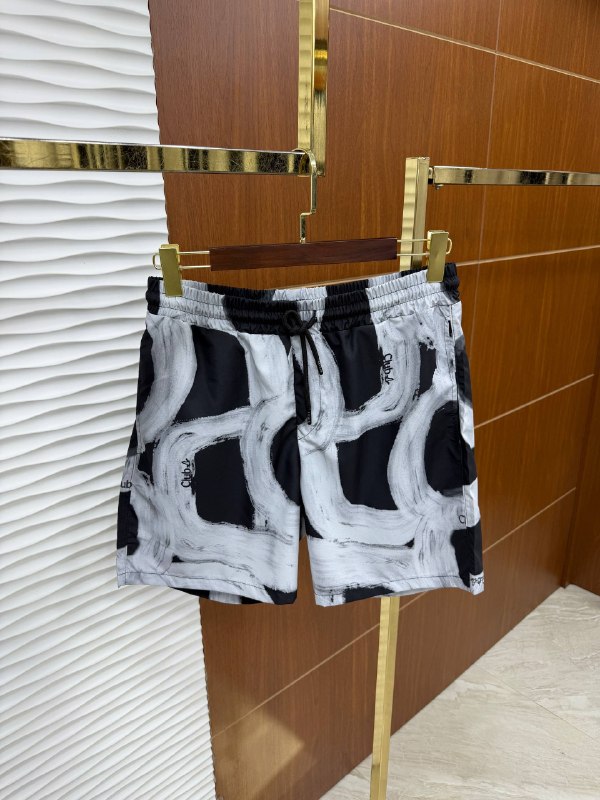 Apparel — TGtswo0U0wvp