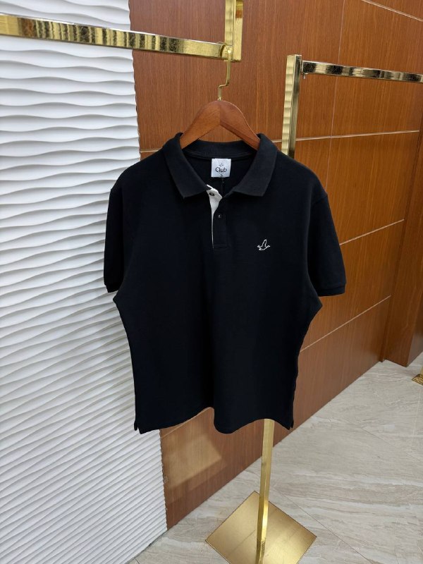Apparel — TGu0wylAGTmL view