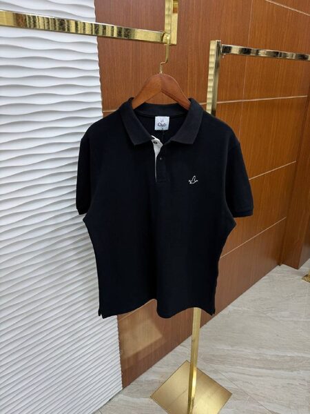 Apparel — TGu0wylAGTmL view 3