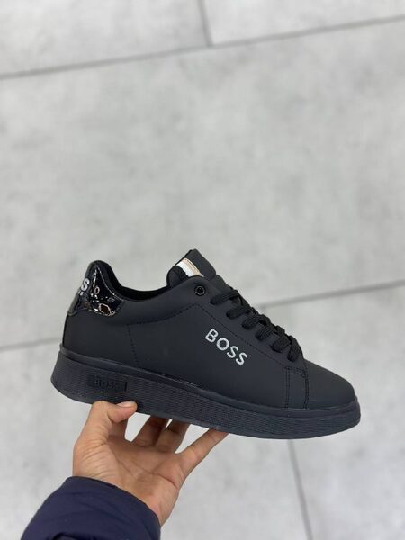 Men's Sneakers — TGu3hpAqKTw4 view 6