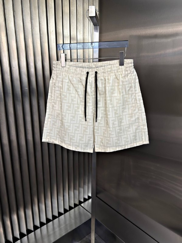 Apparel — TGu5Y7ZYX8uA