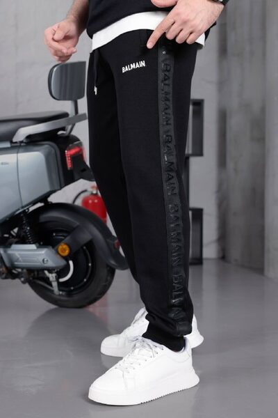 Apparel — TGu8-nBy8fQs view 2
