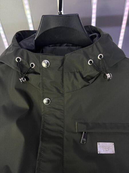 Apparel — TGuAKqBnLC_M view 3