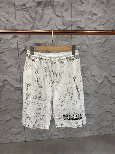 Apparel — TGuN5yre3I9q view 4