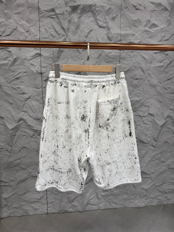 Apparel — TGuN5yre3I9q view