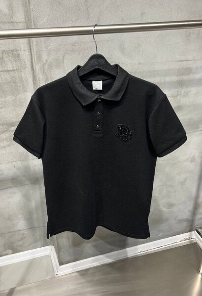 Apparel — TGuNGXZae6uC view 3