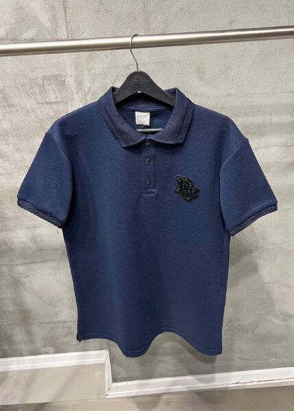 Apparel — TGuNGXZae6uC view 4