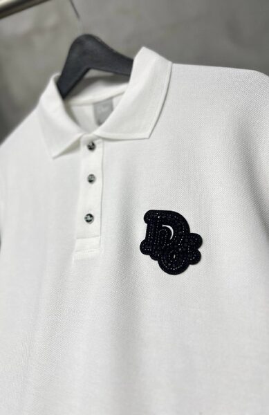 Apparel — TGuNGXZae6uC view 7