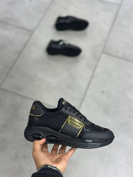 Men's Sneakers — TGuXn72wFAGg view 3