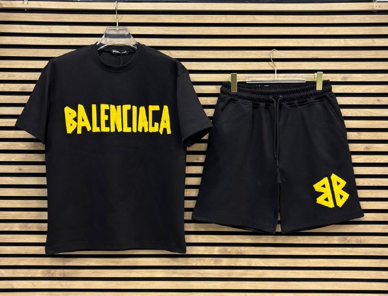 Apparel — TGu_gYoeKKgq