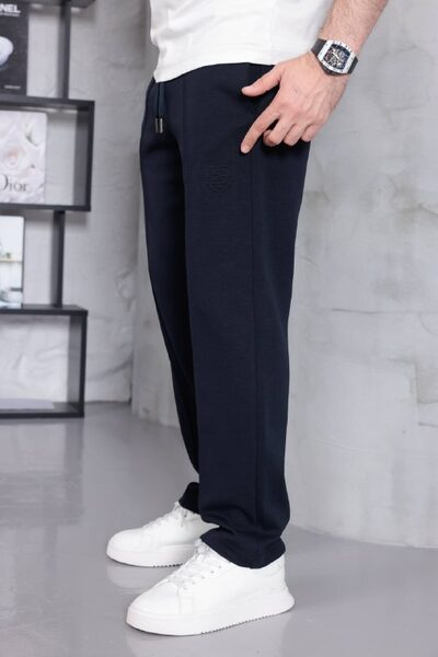 Apparel — TGuaC2bqXzks view 3