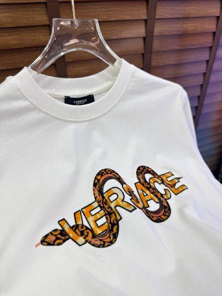 Apparel — TGufpK9YvnGK view 6