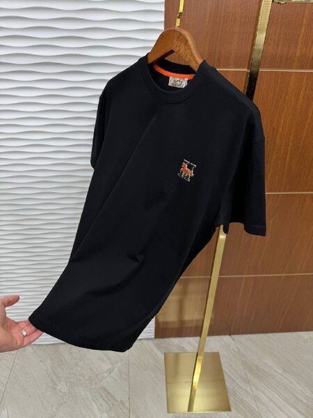 Apparel — TGujppB7otMr view 2