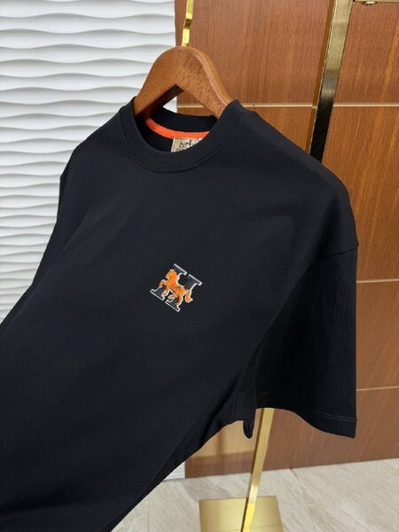 Apparel — TGujppB7otMr view 3