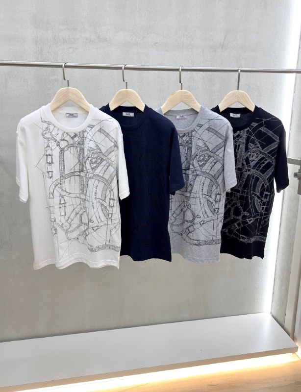 Apparel — TGuyN9q-EjhU