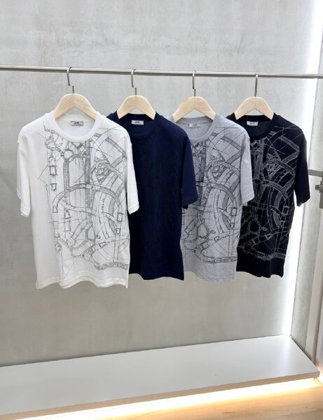 Apparel — TGuyN9q-EjhU