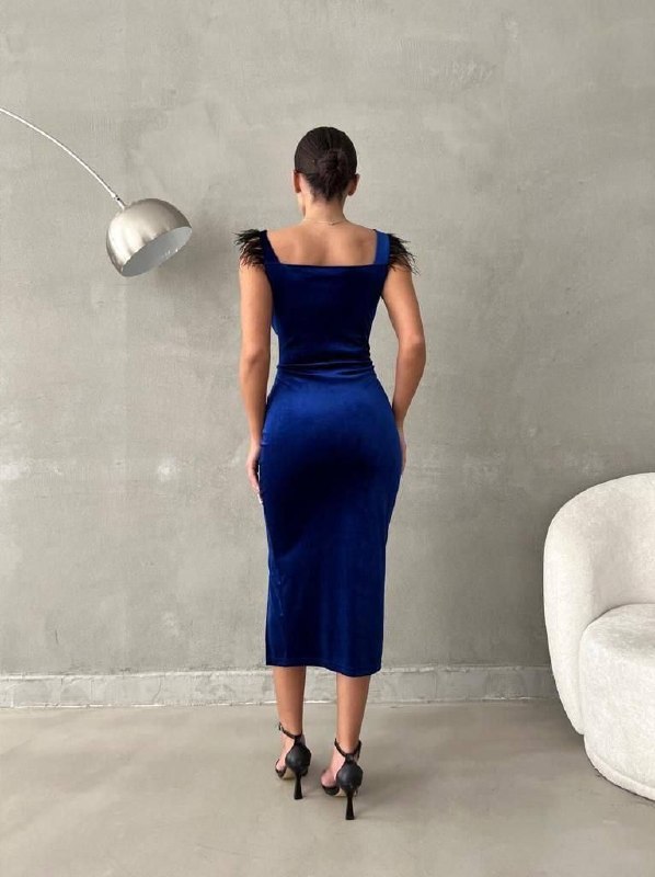 Apparel — TGuyzd8Q7epJ view