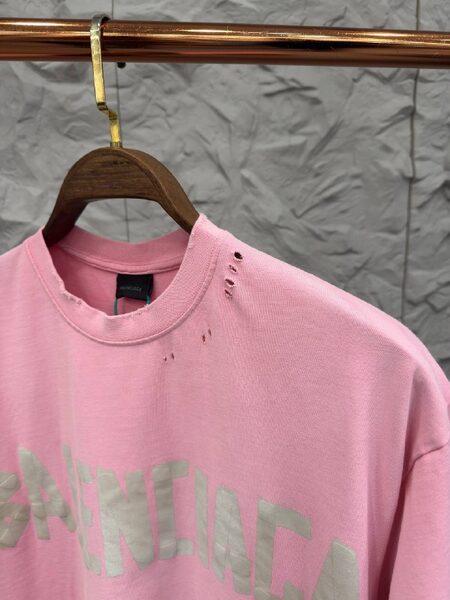 Apparel — TGv2lGjhD2aj view 2