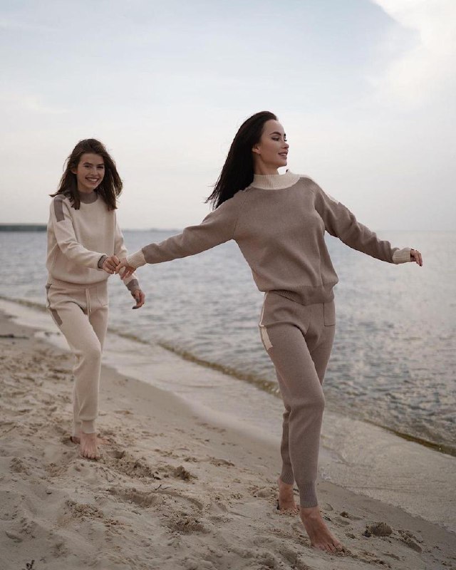 Apparel — TGv3a2C33rIe