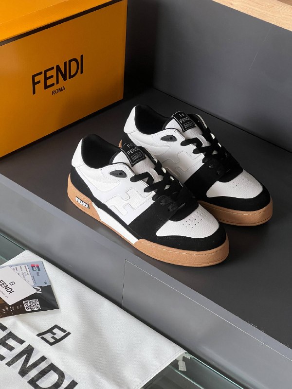 Men's Sneakers — TGv5M7jyc6CK