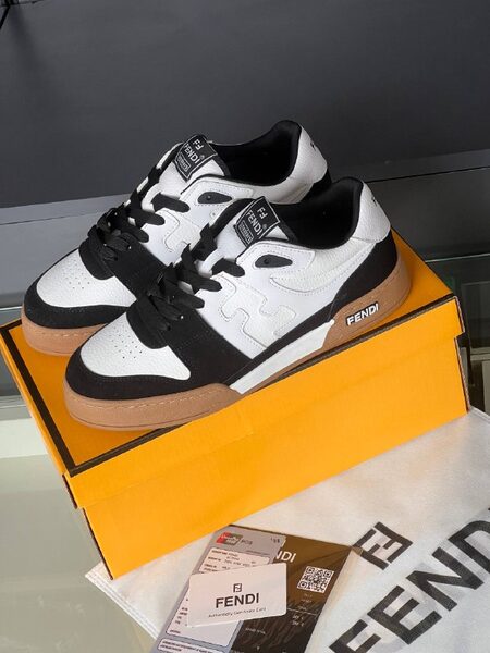 Men's Sneakers — TGv5M7jyc6CK view 5