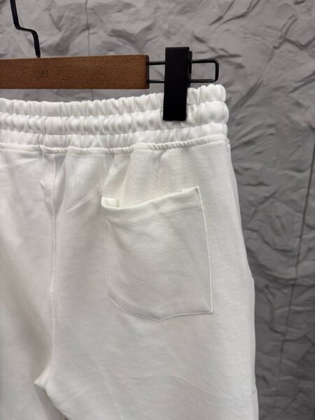 Apparel — TGvB8zPR0BRD view 5