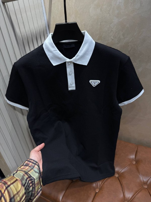 Apparel — TGvQ7zMFWPIk