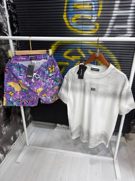 Apparel — TGvRG2-2ynZI view 2