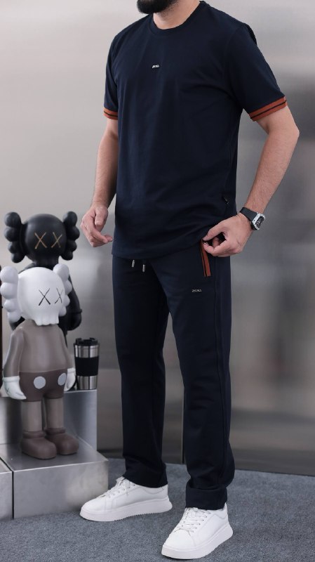 Apparel — TGvRSoVObUVq
